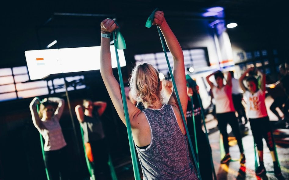 Marka Sweaty Betty rezygnuje z kampanii przekonujących kobiety do walki o idealną sylwetkę.