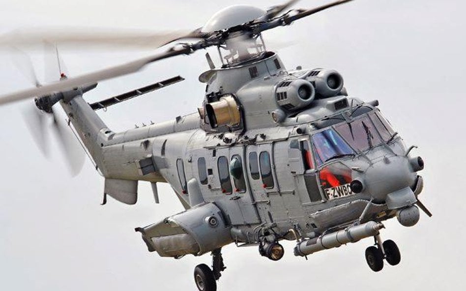 45–65* mln dol. EC 725 Caracal, największy, sprawdzony w Afganistanie produkt Airbus Helicopters. Je