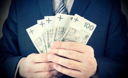 Usługi komplementariusza są opodatkowane VAT