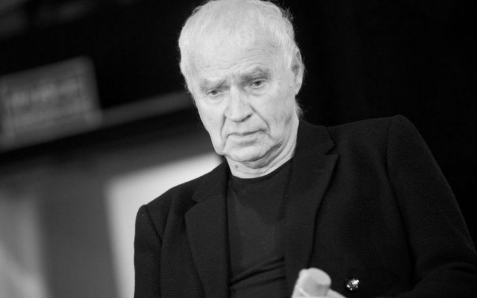 Głowa do góry: Janusz Głowacki i granica wybitności