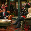 Na zdjęciu odtwórcy głównych ról w serialu: Matthew Perry, Courteney Cox, Lisa Kudrow
