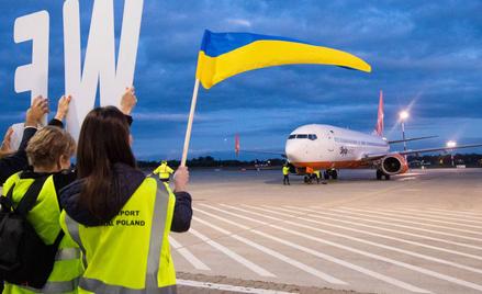 W Łodzi samolot witali pracownicy lotniska z napisem WELCOME