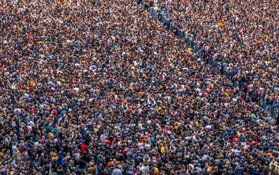 Ludzi na Ziemi jest już za dużo. Naukowcy ostrzegają, że planeta ma swój limit