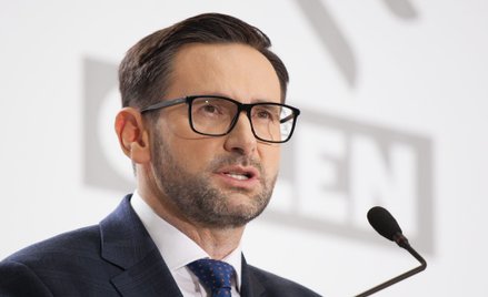 Orlen, na czele którego stoi Daniel Obajtek, i Energa, którą kieruje Zofia Paryła, o sprawach sądowy