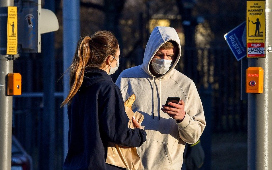 Rosja: Czeczenia jako pierwsza wprowadza godzinę policyjną