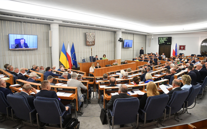 Senat przyjął podwyżkę świadczenia 500+. Wypłata 800+ od stycznia 2024