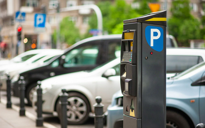 Jak uniknąć w Krakowie rekordowych opłat za parkowanie
