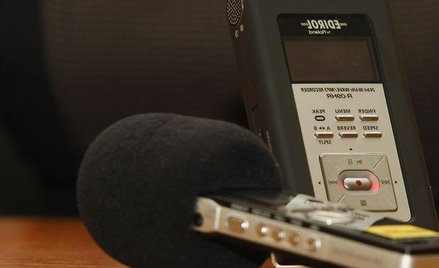 Niezależnie od nagrywania ma być sporządzany skrócony protokół pisemny z przebiegu rozprawy.