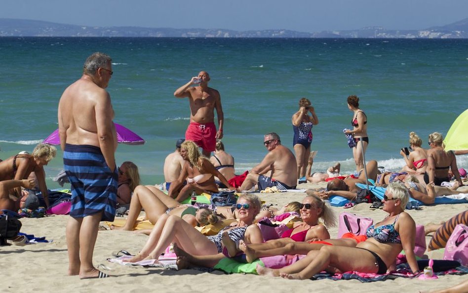 Traveldata potwierdza: Letnie wakacje opłaca się kupować w zimie