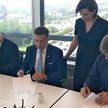 Od prawej: Sebastian Król (Enterprise Investors), Piotr Henicz, Michał Wróbel (Itaka)