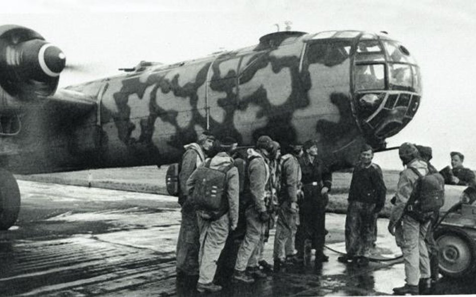 Bombowiec dalekiego zasięgu Heinkel He 177 Greif 1944 r.