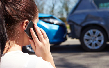 Czy ubezpieczyciel może żądać od sprawcy wypadku zwrotu kosztów najmu pojazdu zastępczego?