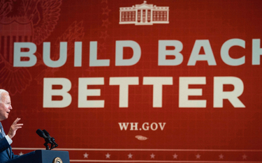 Hasło kampanii prezydenta Joe Bidena „Odbuduj lepiej” (Build Back Better) przypomina retorykę New De