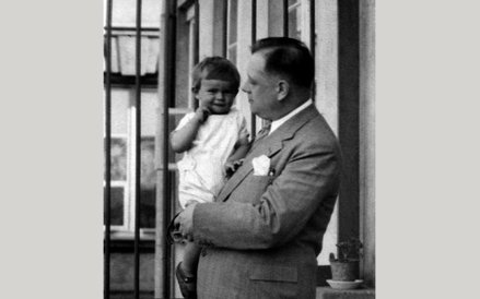 1930 rok. Zdjęcie z ojcem Julianem Spitosławem Kulskim