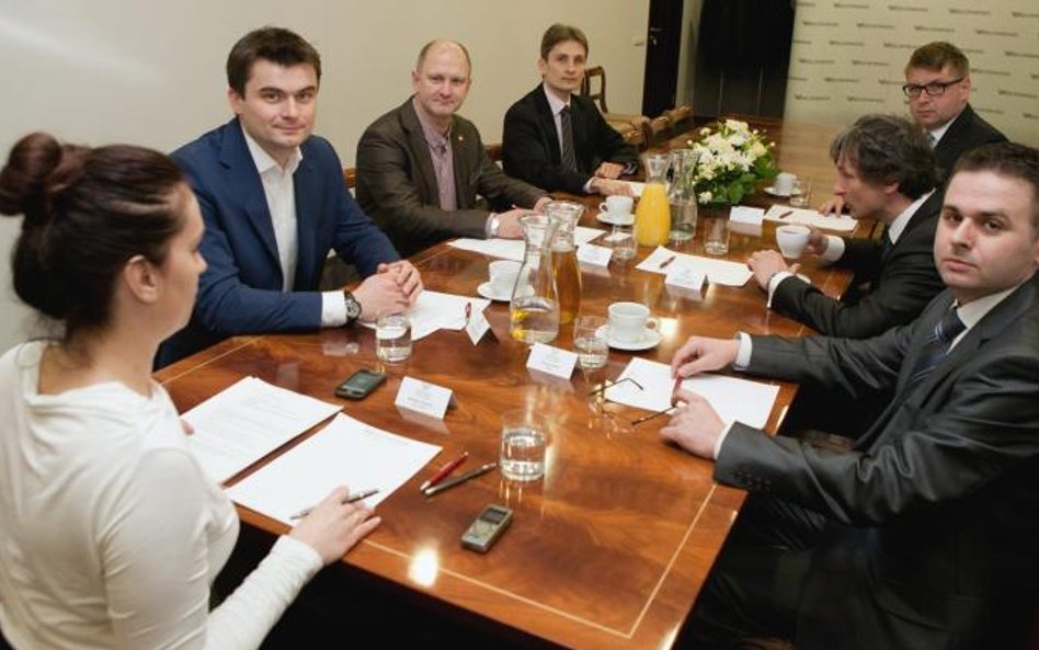 Debatę „Rzeczpospolitej” prowadziła redaktor Monika Sajewicz