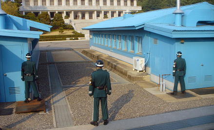 Strefa zdemilitaryzowana między Koreami