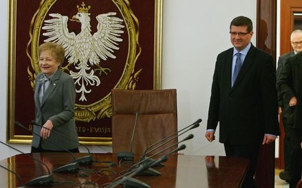 Luty 2010 r. Posiedzenie Rady Polityki Pieniężnej z udziałem ówczesnego prezesa NPB Sławomira Skrzyp