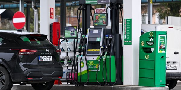 Rząd ustalił ceny paliw na 14 kwietnia. Benzyna 6,12 zł, diesel 7,58 zł