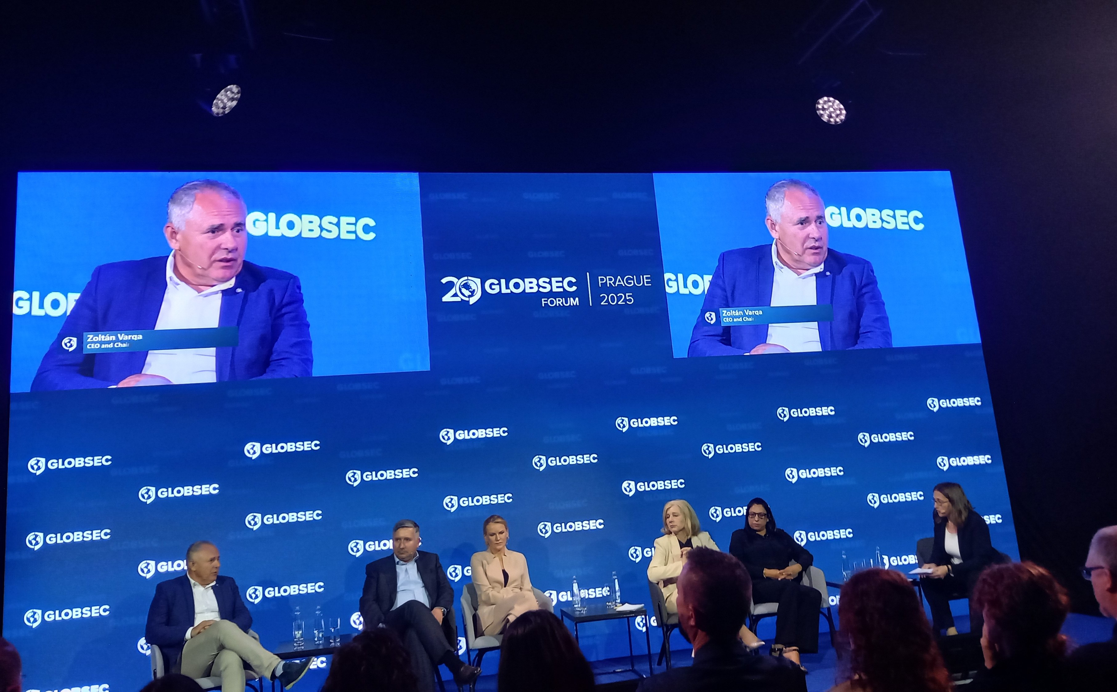 Wolność słowa dla ludzi, nie dla sztucznej inteligencji