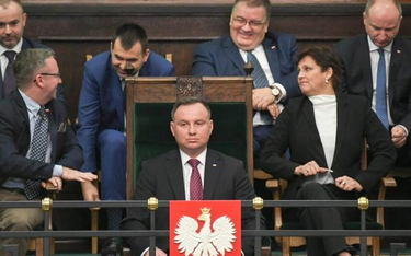 Jeśli do końca stycznia Sejm nie uchwali budżetu, Andrzej Duda może skrócić jego kadencję