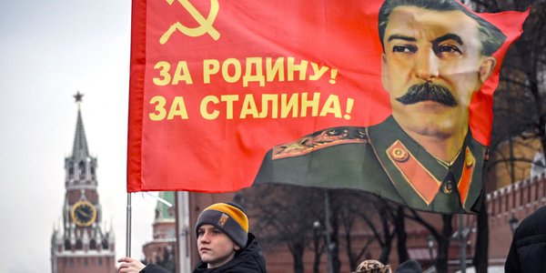 Władimir Putin jak Józef Stalin. Walczy z „nazistami”, kłamie o Katyniu. Thomas Urban w rozmowie z „Rzeczpospolitą”