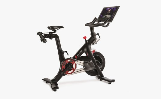 "Rower stacjonarny Peloton"