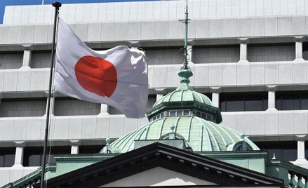 Premier Japonii Shinzo Abe rusza do walki z wirusem