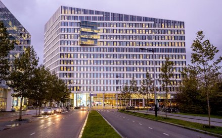 The Edge to obiekt, który jest przykładem idealnej równowagi między nowymi technologiami a otoczenie