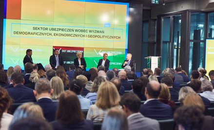 W dyskusji, moderowanej przez Cezarego Szymanka z „Rzeczpospolitej” (pierwszy z lewej), wzięli udzia