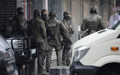 Akcja policji 10 grudnia w Dreźnie w związku z podejrzeniem uwięzienia zakładników.