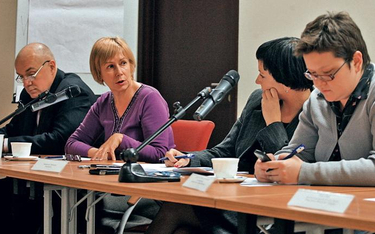Lesław Gajek, wiceprzewodniczący Komisji Nadzoru Finansowego, Ewa Lewicka, prezes IGTE, Katarzyna Os