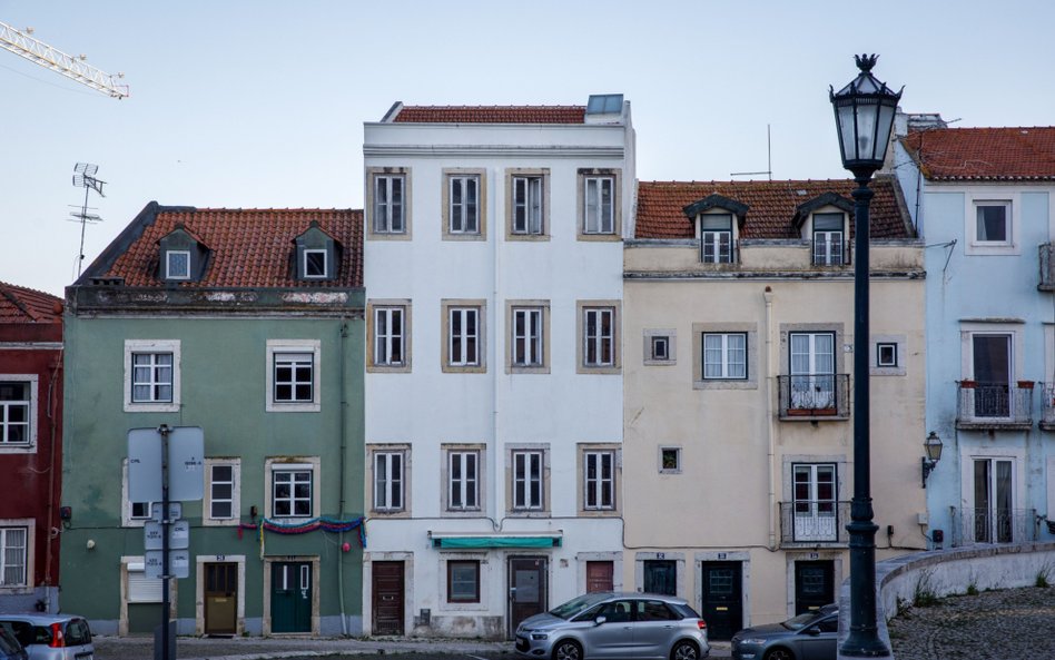 Portugalia walczy z kryzysem i kończy z przyznawaniem tzw. złotych wiz