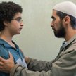 Ahmed (Idir Ben Addi) i Imam Youssouf (Othmane Moumen) w filmie „Młody Ahmed”