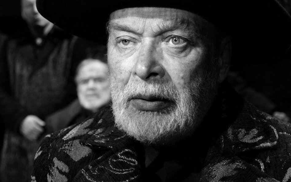 Aleksander Bednarz w "Pantaleon i wizytantki" (reż. Paweł Aigner-Piotrowski); Teatr im. Stefana Jara