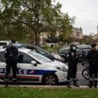 Francja: Nalot policji na islamskie grupy po ścięciu głowy nauczyciela