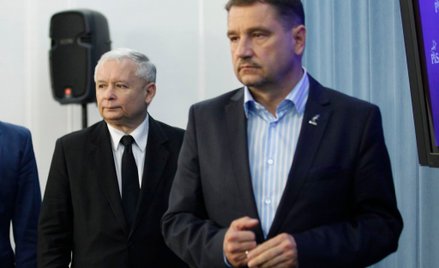 Osiem lat rządów koalicji PO–PSL to czas cementowania relacji „Solidarnośći” z PiS. Na zdjęciu: Piot