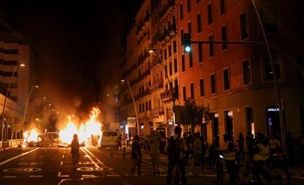 Poniedziałkowy protest w Barcelonie zakończył się zamieszkami