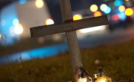 Uchwalono podatek od przydrożnych krzyży