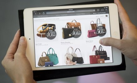 Reklama online warta więcej niż telewizyjna