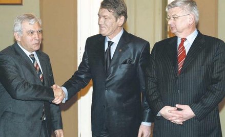 Na drugi dzień po mojej nominacji zadzwoniłem do szefa MSZ Niemiec Joschki Fischera. Byłoby dobrze –
