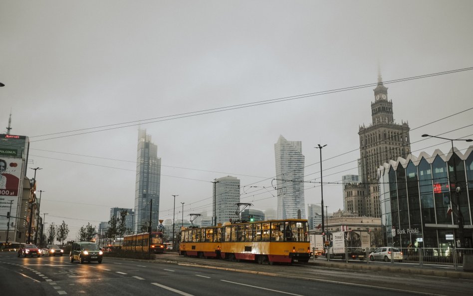 Solidna nadwyżka w kasie państwa mimo spadku dochodów
