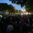 Wiec w obozie dla Palestyny, założonym przez studentów Uniwersytetu George'a Washingtona we współpra
