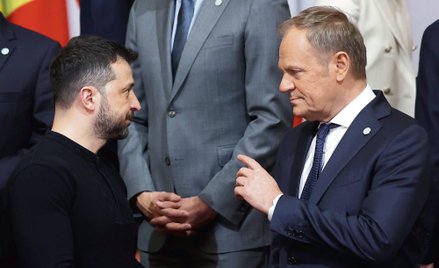 Rodzimi politycy nie kreują polityki, a podążają za sondażami, przy czym zasadne jest pytanie, czy a