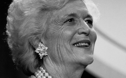 Barbara Bush - amerykańska pierwsza dama, żona 41. prezydenta Stanów Zjednoczonych George’a H.W. Bus
