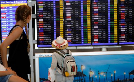 Przez wojnę nie możesz wrócić z urlopu? Co na to prawo pracy