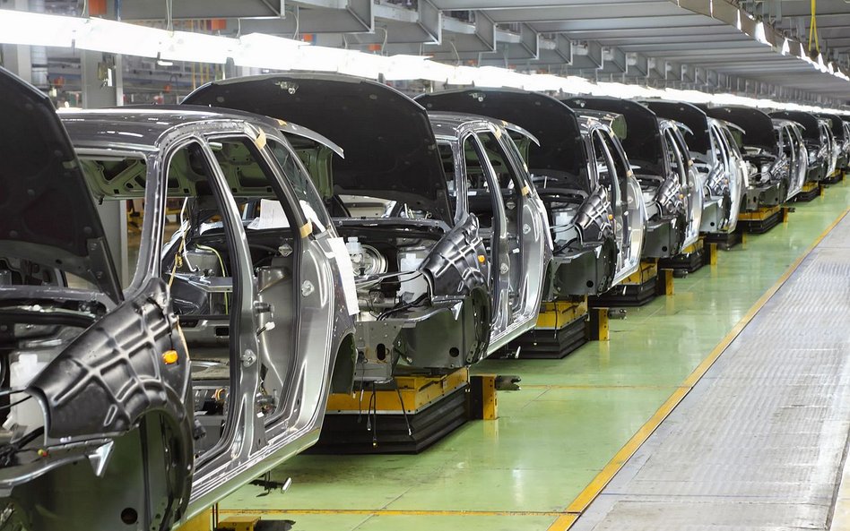 88 procent firm motoryzacyjnych skarży się na brak materiałów