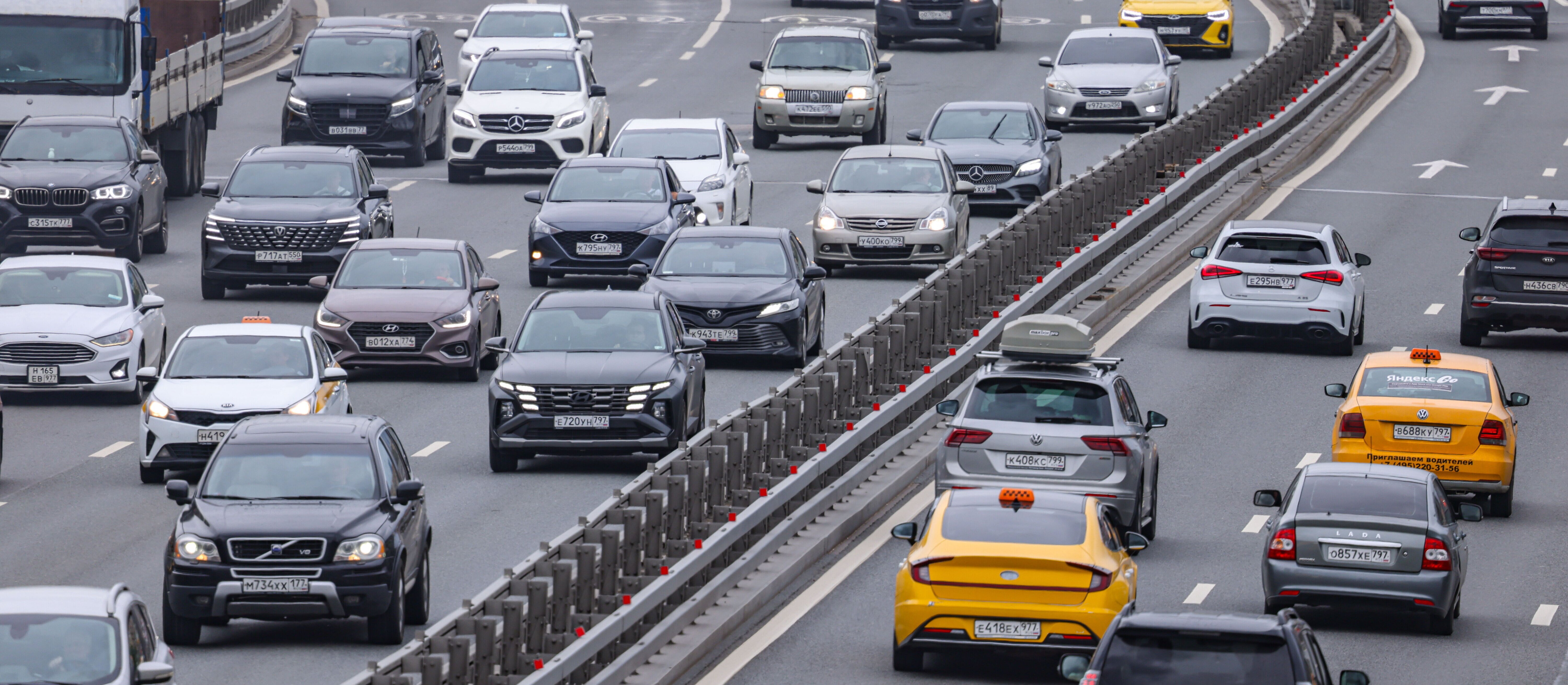 Putin ordered the construction of a "mini-refinery". Kremlin introduces a ban on diesel exports