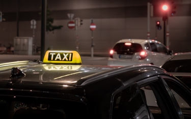 Złe wieści dla pasażerów taksówek. Będą droższe i trudniej dostępne