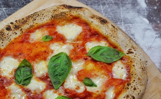 "Pizza margherita"