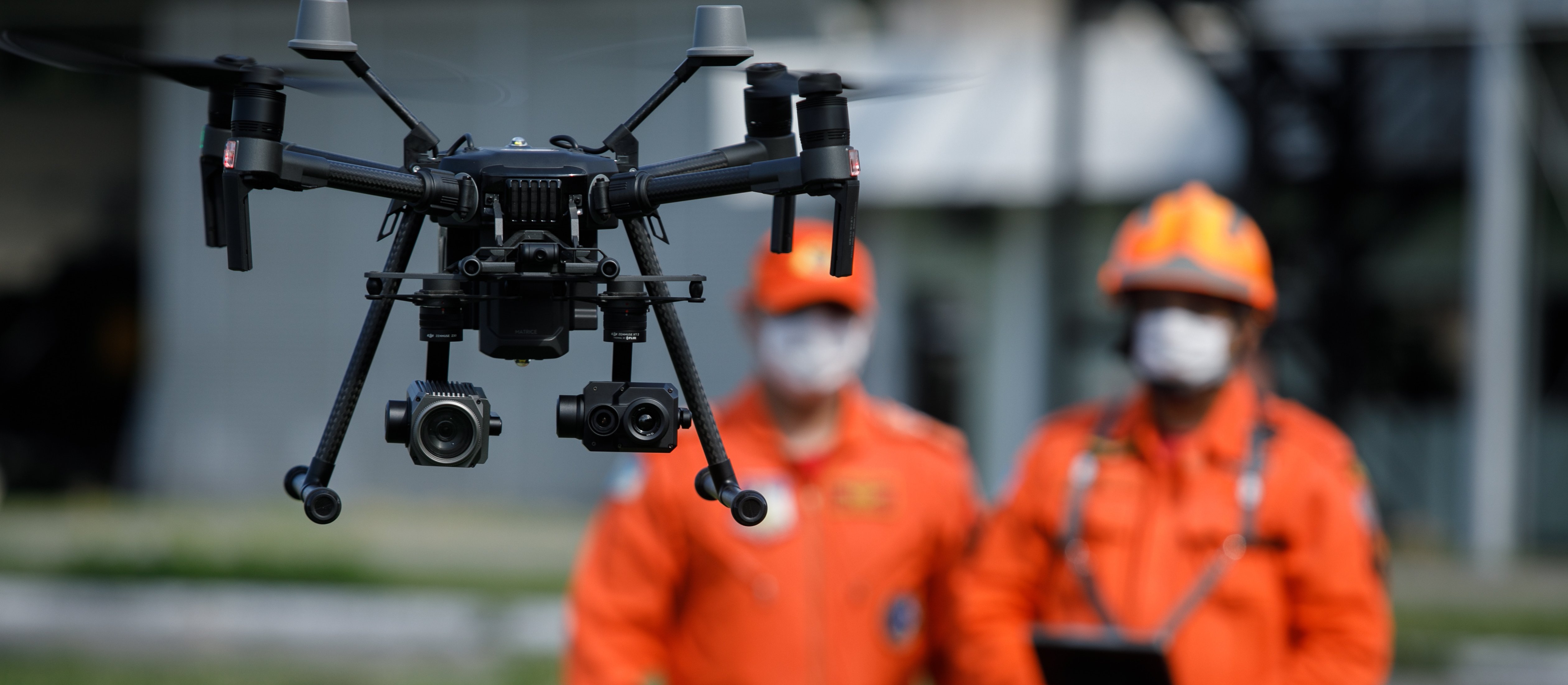 To ma być rewolucja w gaszeniu pożarów. Szwajcarzy stworzyli drona odpornego na ogień